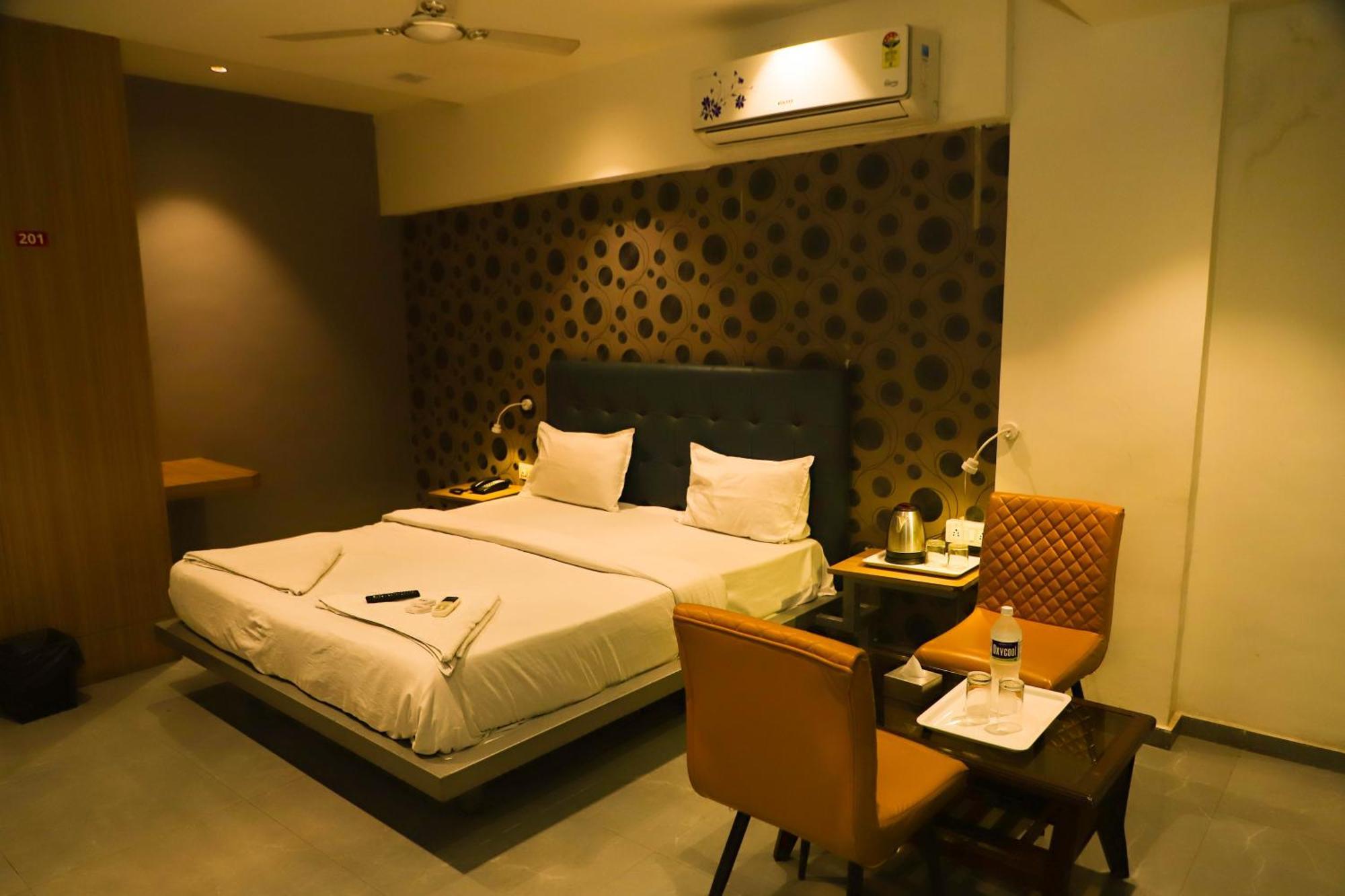 Hotel Arc Palace Bhiwandi 外观 照片
