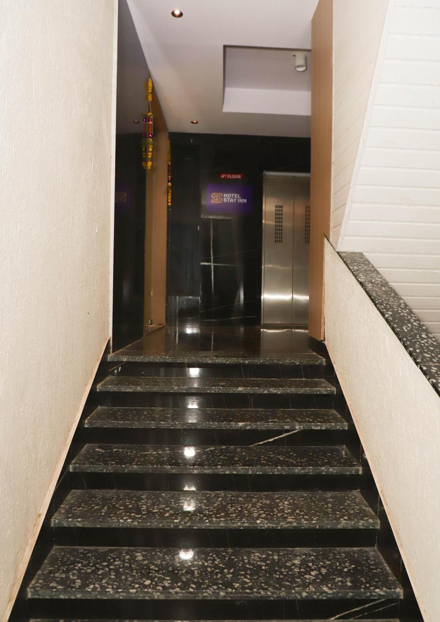 Hotel Arc Palace Bhiwandi 外观 照片