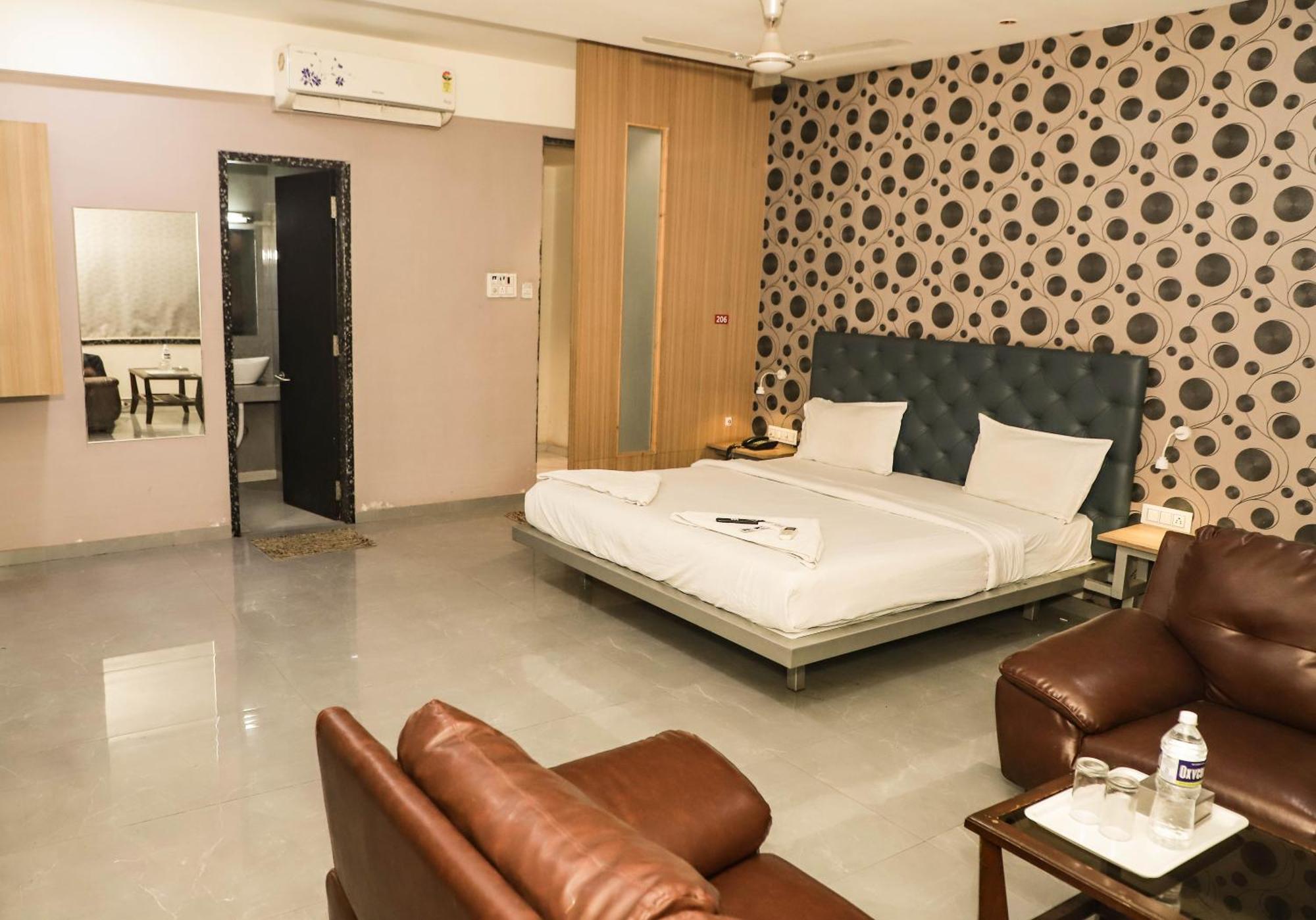 Hotel Arc Palace Bhiwandi 外观 照片